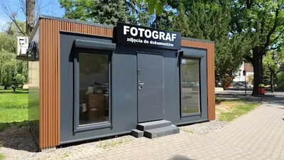 Fotograf Mielec Zdjęcia do paszportu i dowodu – obok urzędu miasta